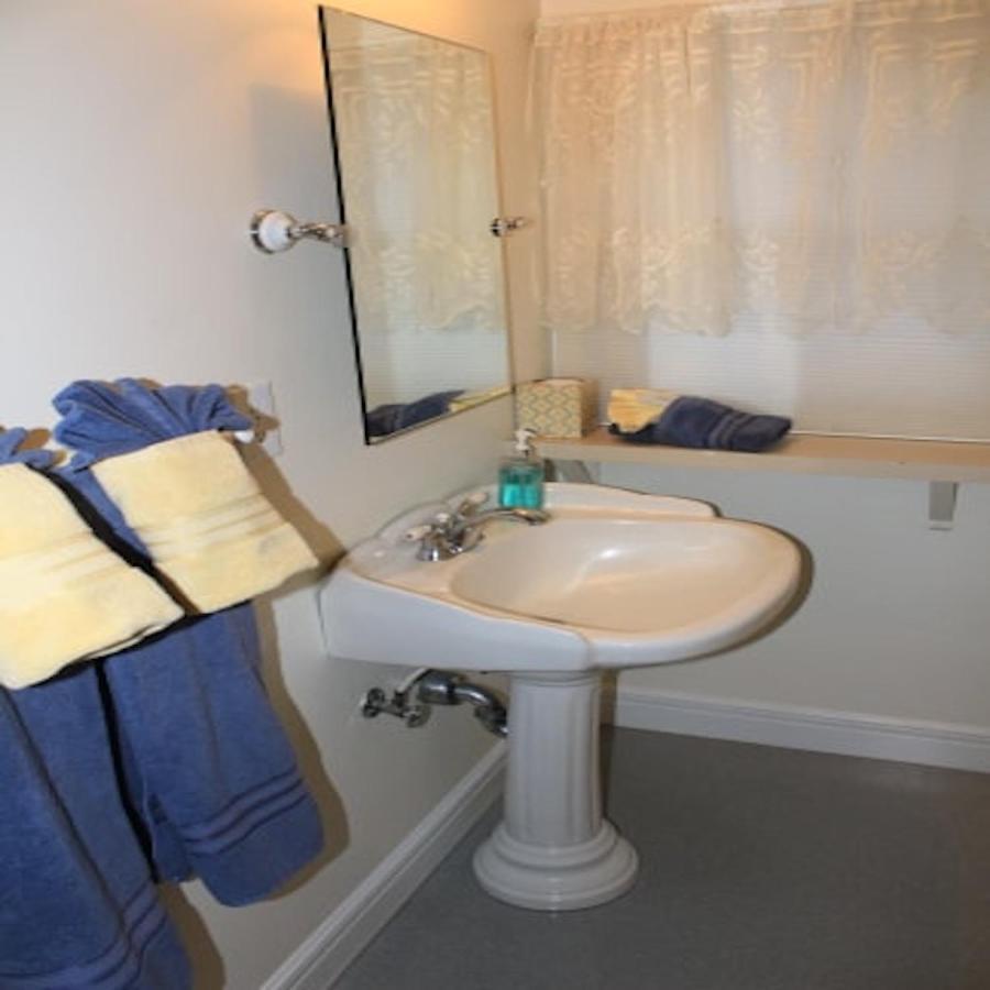 Rosberg House Bed and Breakfast Lindsborg Exterior foto